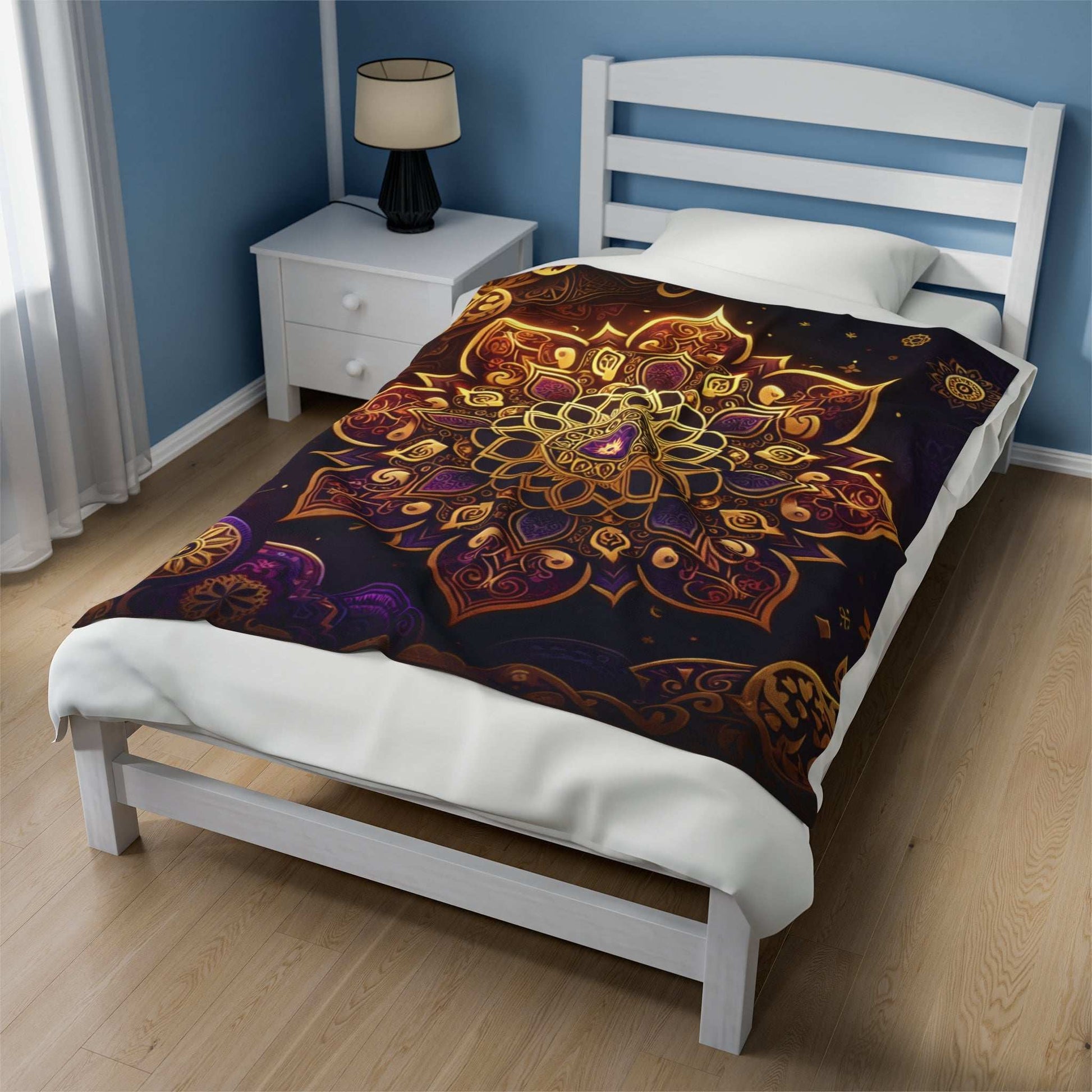 Bohemian Mandala Velveteen Plush Blanket - Cozy Decorative Throw for Home & Special Occasions