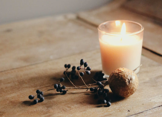 Golden Clove Candle