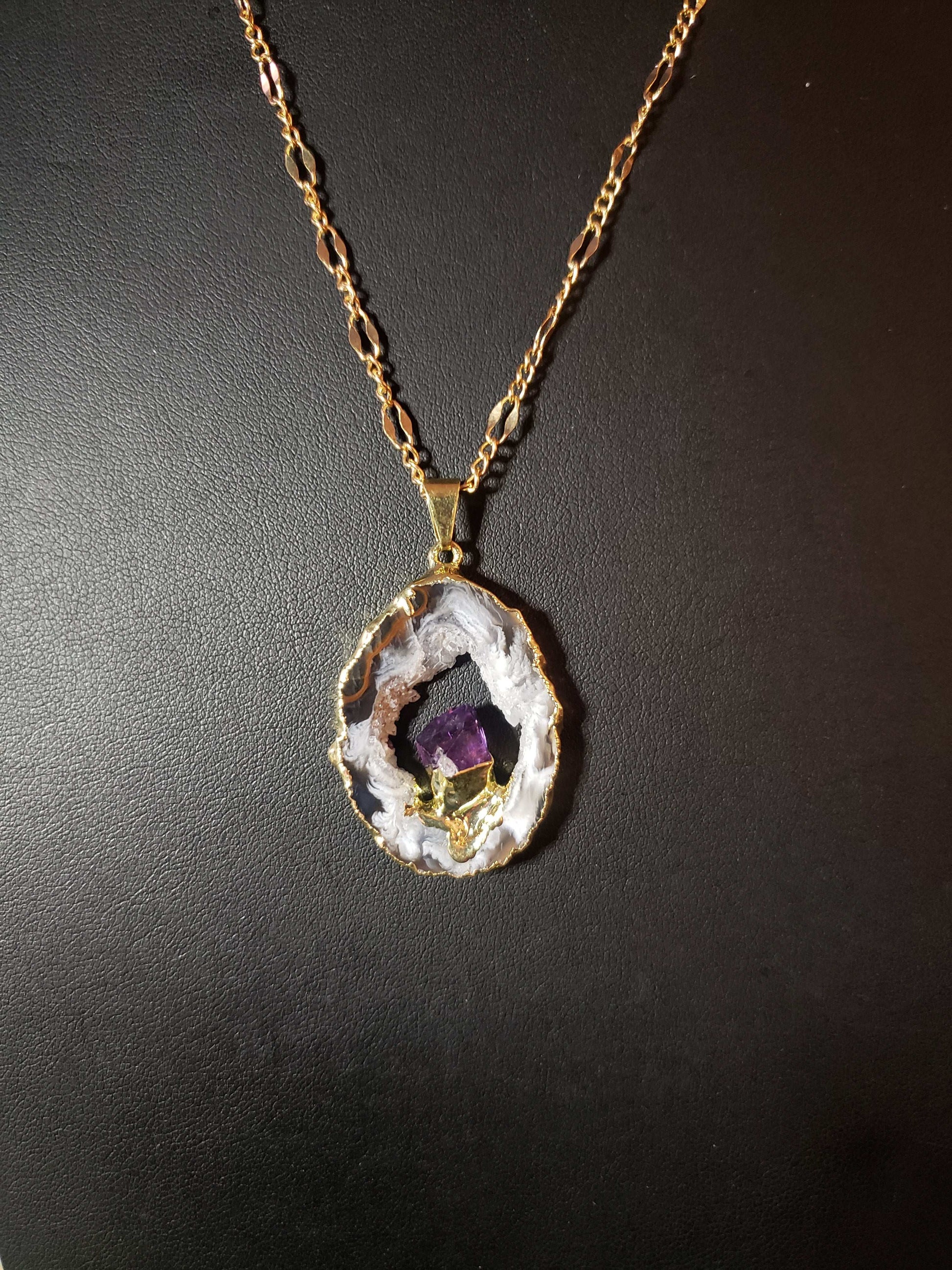 Agate Slice & Amethyst Point Necklace