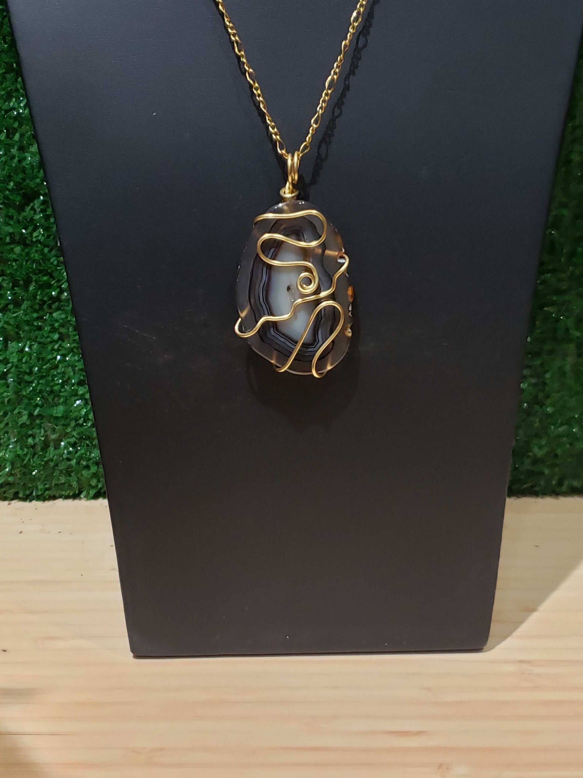 Agate Slice Wire Wrapped Necklace